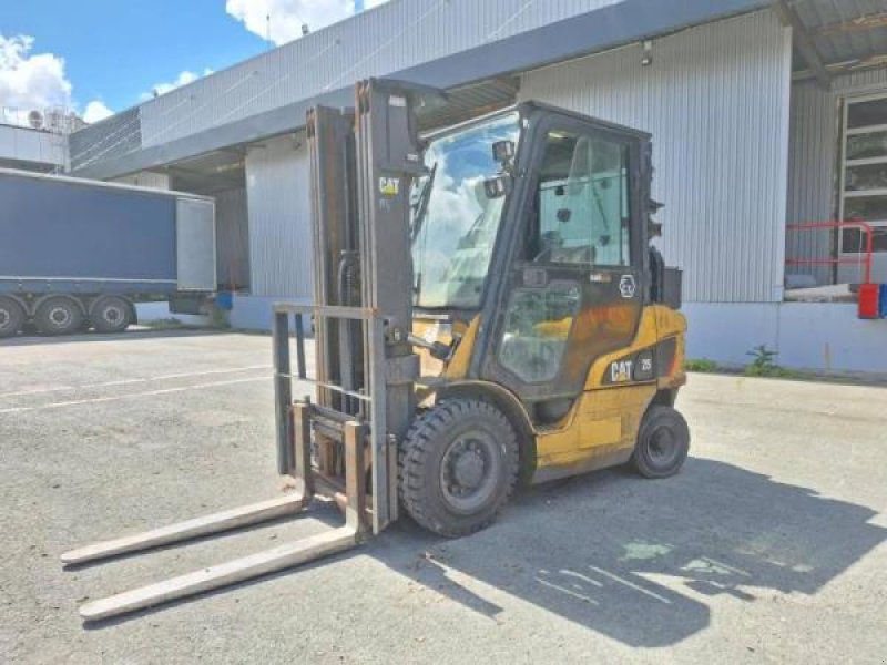 Teleskoplader typu Caterpillar DP25NT, Gebrauchtmaschine v senlis (Obrázek 1)