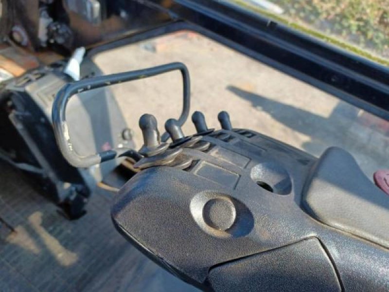 Teleskoplader типа Caterpillar DP50K2, Gebrauchtmaschine в senlis (Фотография 9)