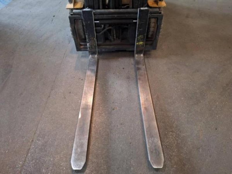 Teleskoplader Türe ait Caterpillar EP18NT, Gebrauchtmaschine içinde senlis (resim 8)