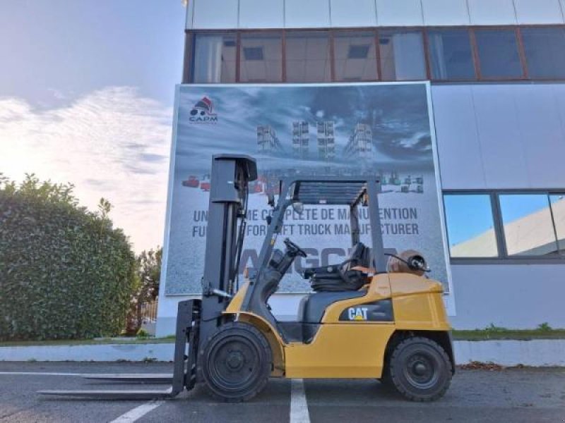 Teleskoplader του τύπου Caterpillar GP30NTD, Gebrauchtmaschine σε senlis (Φωτογραφία 3)