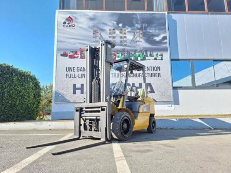 Teleskoplader tipa Caterpillar GP30NTD, Gebrauchtmaschine u senlis (Slika 1)