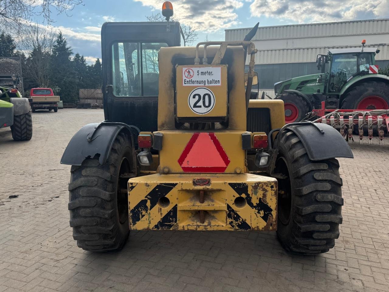 Teleskoplader typu Caterpillar TH 63, Gebrauchtmaschine v Könnern (Obrázek 4)