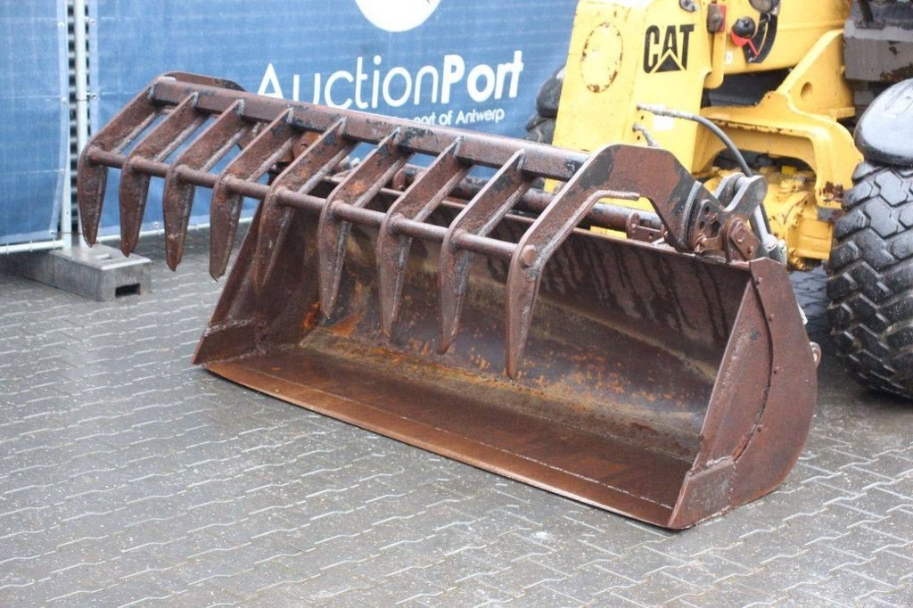 Teleskoplader typu Caterpillar TH215, Gebrauchtmaschine v Antwerpen (Obrázek 10)