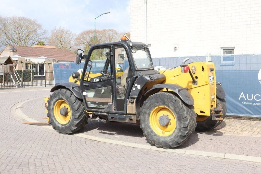 Teleskoplader типа Caterpillar TH337, Gebrauchtmaschine в Antwerpen (Фотография 3)