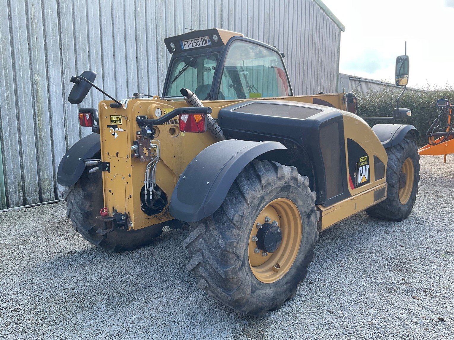 Teleskoplader vrste Caterpillar TH357DAG PERFORMANCE, Gebrauchtmaschine v SAINT CLAIR SUR ELLE (Slika 4)