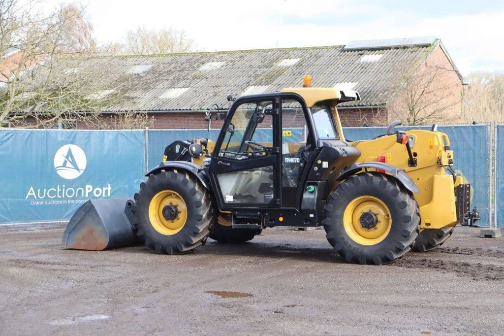 Teleskoplader Türe ait Caterpillar TH407C, Gebrauchtmaschine içinde Antwerpen (resim 3)
