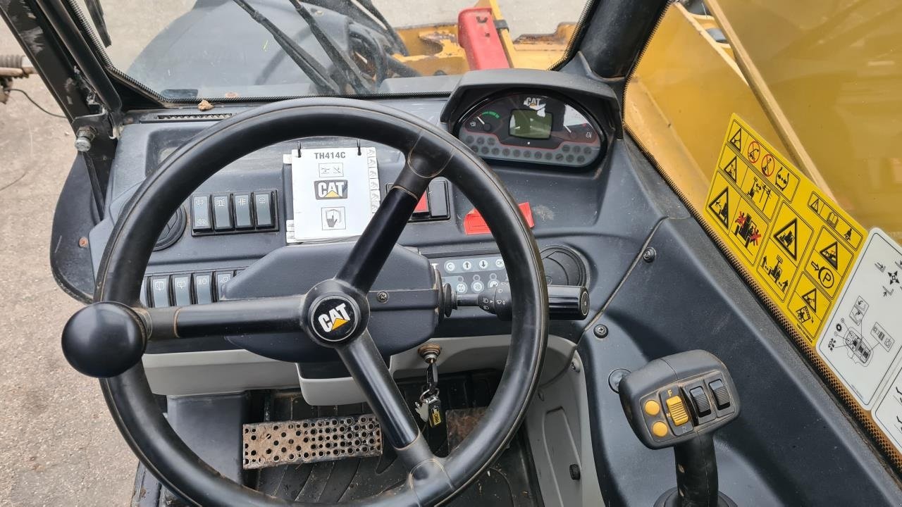 Teleskoplader типа Caterpillar TH414C, Gebrauchtmaschine в Ribe (Фотография 3)