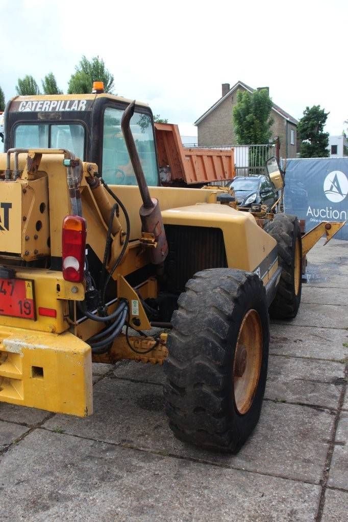 Teleskoplader du type Caterpillar TH63, Gebrauchtmaschine en Antwerpen (Photo 5)