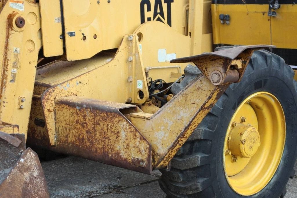 Teleskoplader du type Caterpillar TH63, Gebrauchtmaschine en Antwerpen (Photo 11)