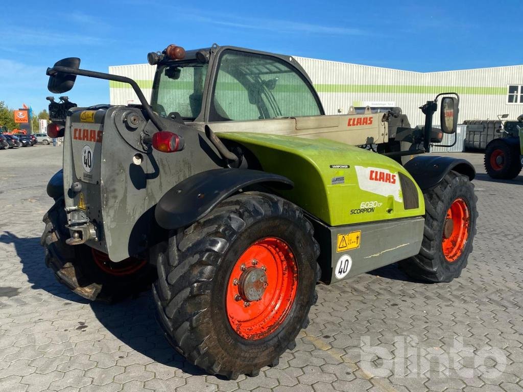 Teleskoplader typu CLAAS Scorpion 6030 CP, Gebrauchtmaschine v Düsseldorf (Obrázek 4)