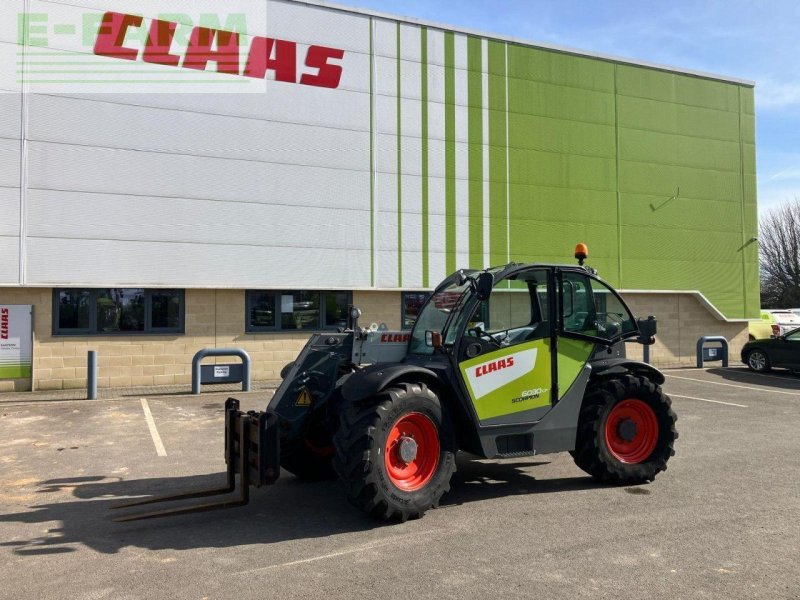 Teleskoplader of the type CLAAS SCORPION 6030, Gebrauchtmaschine in ULCEBY, ALFORD (Picture 1)
