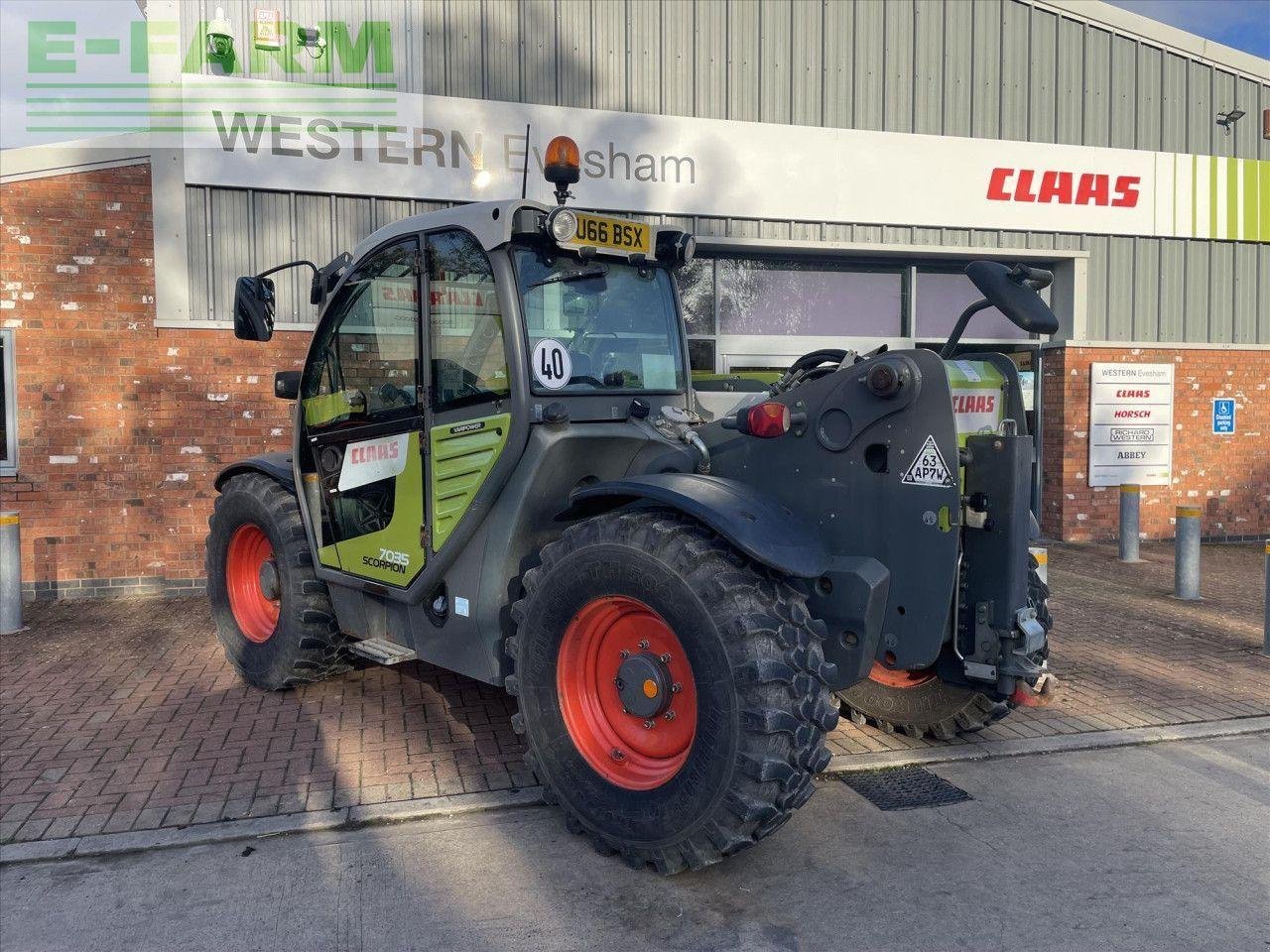 Teleskoplader of the type CLAAS SCORPION 7035, Gebrauchtmaschine in CIRENCESTER (Picture 5)