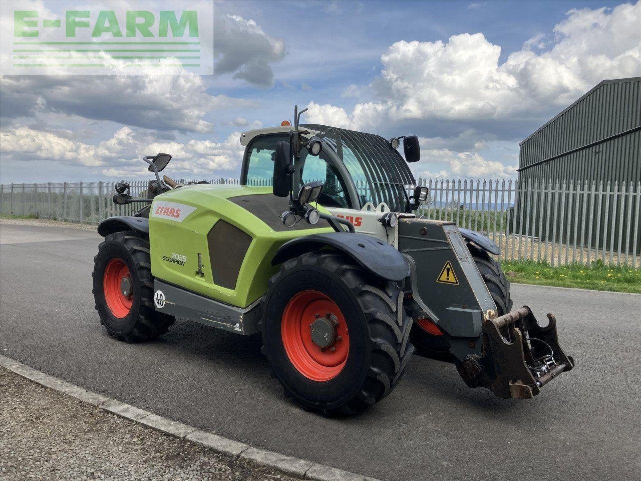 Teleskoplader typu CLAAS SCORPION 7035, Gebrauchtmaschine v SINDERBY, THIRSK (Obrázek 3)