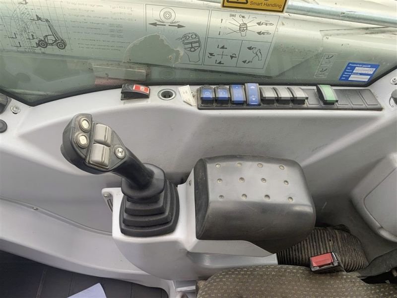 Teleskoplader του τύπου CLAAS SCORPION 7040, Gebrauchtmaschine σε Töging a. Inn (Φωτογραφία 15)