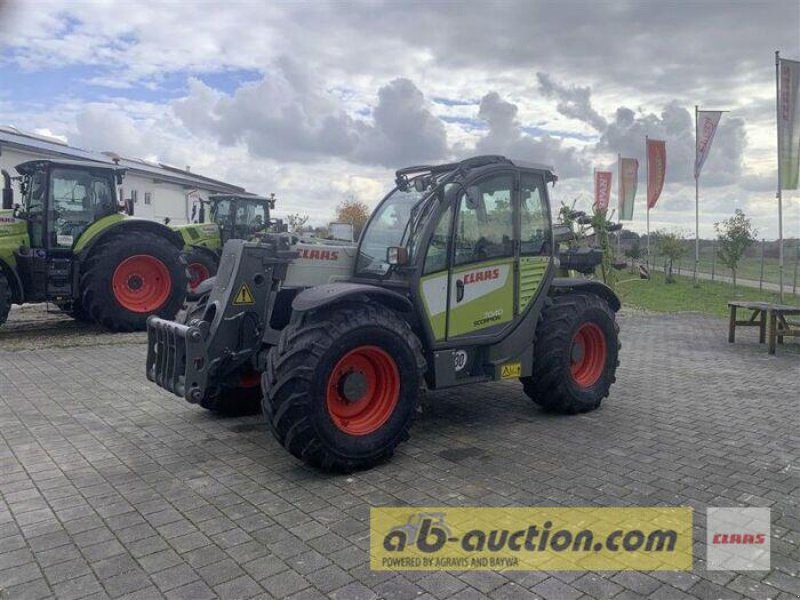 Teleskoplader typu CLAAS SCORPION 7040, Gebrauchtmaschine w Mengkofen (Zdjęcie 17)