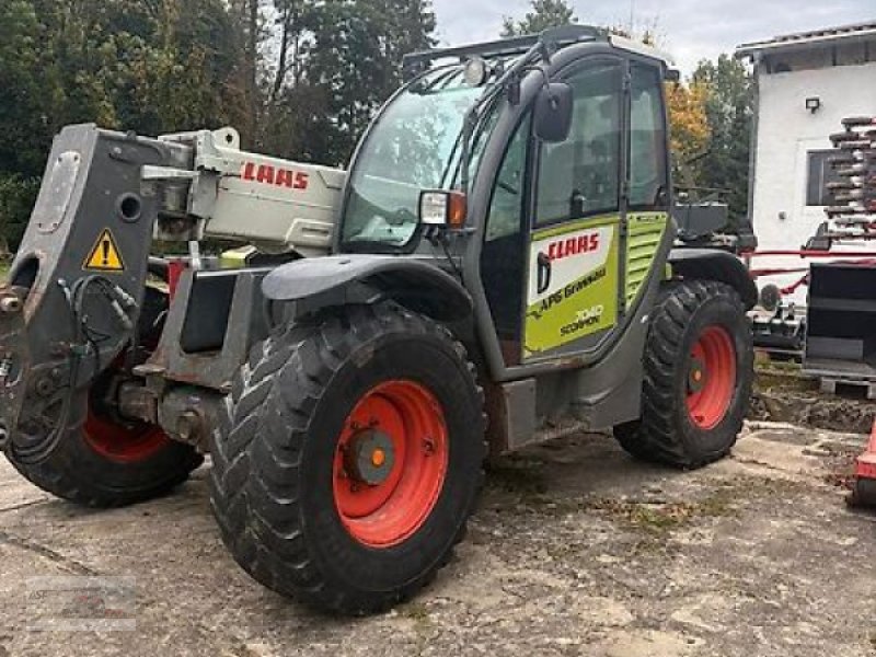 Teleskoplader des Typs CLAAS Scorpion 7040, Gebrauchtmaschine in Flessau (Bild 1)