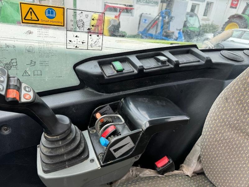 Teleskoplader tip CLAAS SCORPION 7044, Gebrauchtmaschine in Wargnies Le Grand (Poză 11)