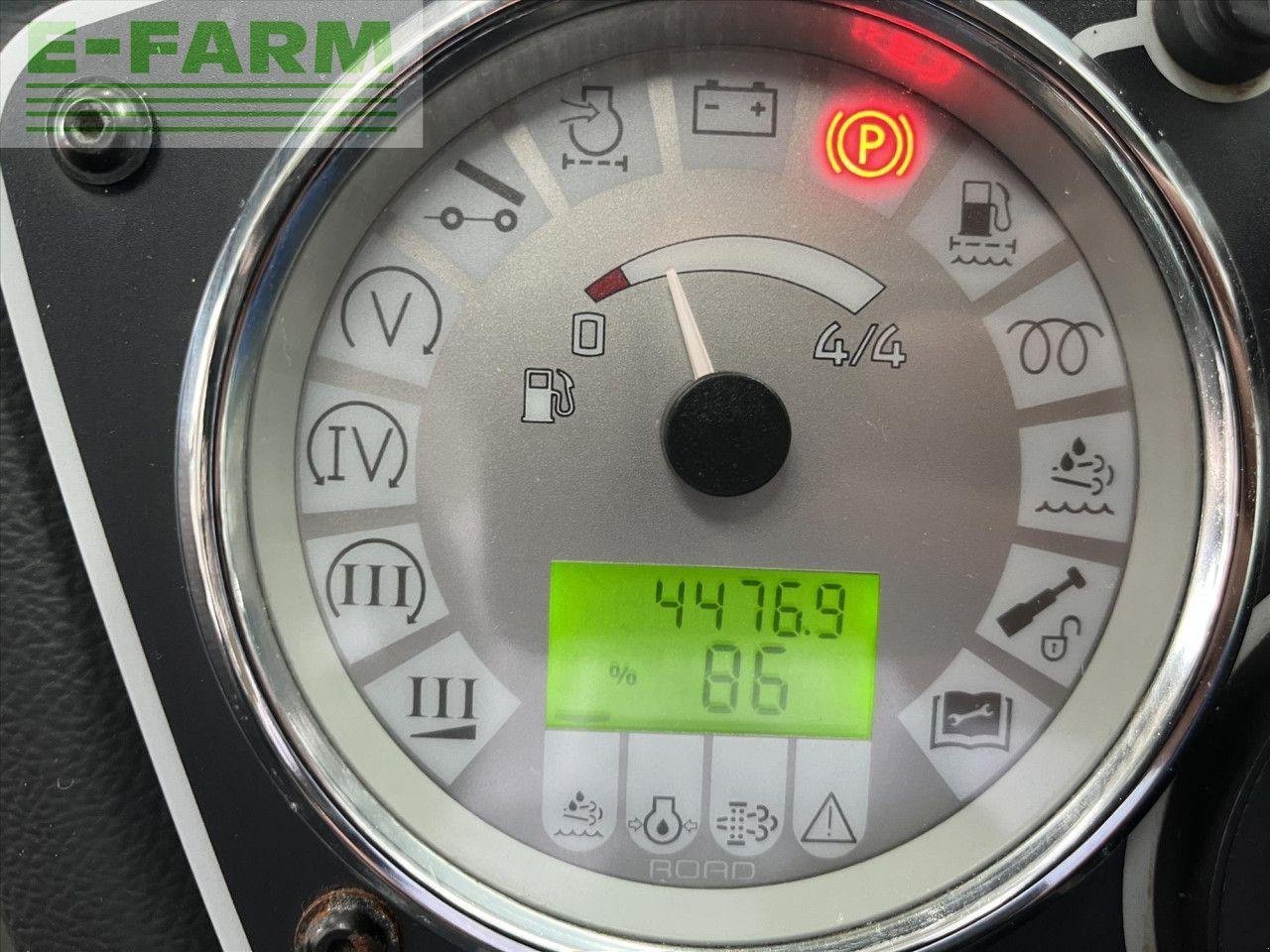 Teleskoplader of the type CLAAS SCORPION 7044, Gebrauchtmaschine in SUFFOLK (Picture 11)