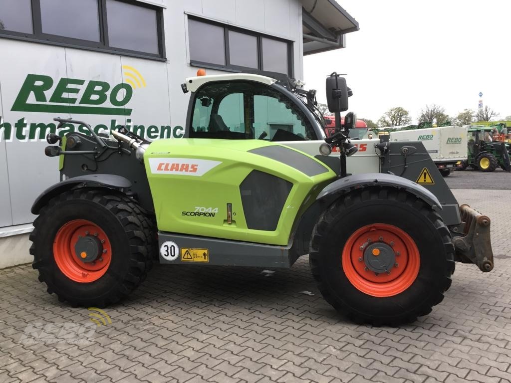 Teleskoplader typu CLAAS SCORPION 7044, Gebrauchtmaschine v Bordelum (Obrázek 4)