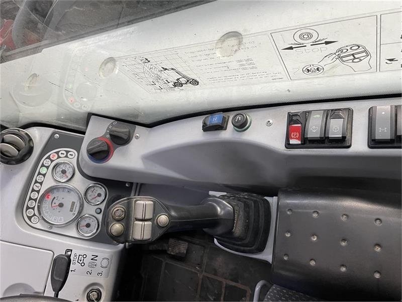 Teleskoplader of the type CLAAS Scorpion 7045 Varipower, Gebrauchtmaschine in Vinderup (Picture 9)