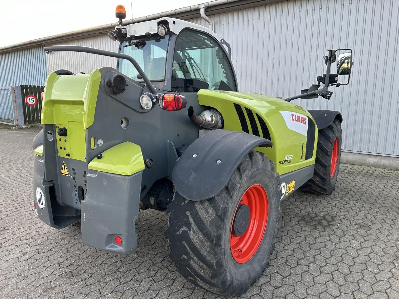 Teleskoplader of the type CLAAS SCORPION 7050, Gebrauchtmaschine in Bramming (Picture 15)