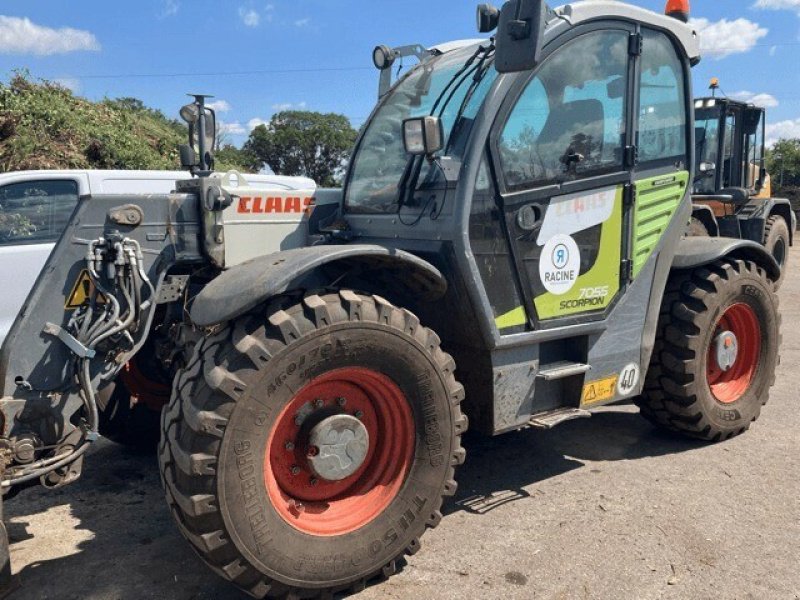 Teleskoplader typu CLAAS SCORPION 7055 T4I VPWR+40, Gebrauchtmaschine v Feurs (Obrázek 1)