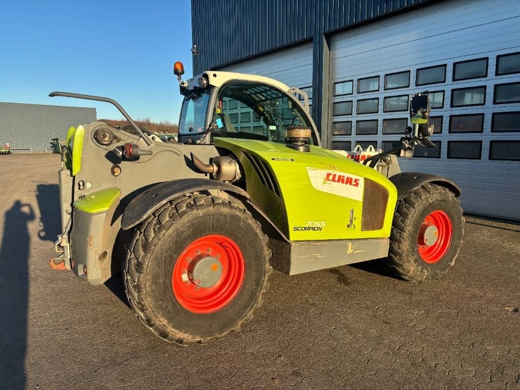 Teleskoplader typu CLAAS Scorpion 7055, Gebrauchtmaschine v Ribe (Obrázek 21)