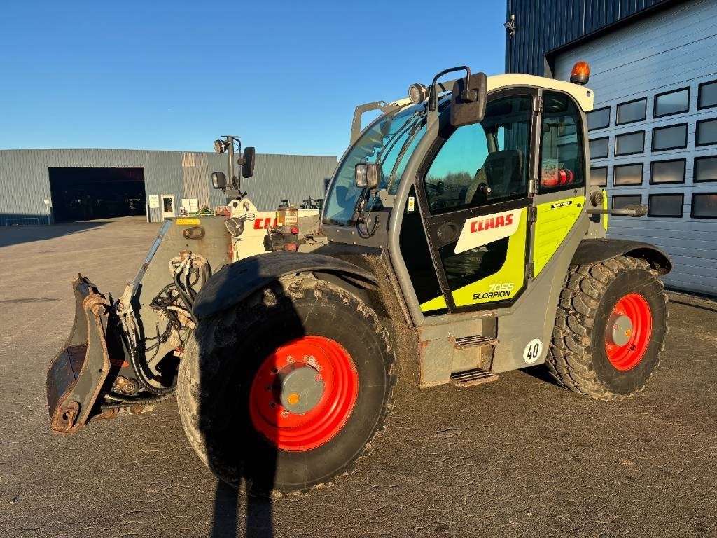 Teleskoplader typu CLAAS Scorpion 7055, Gebrauchtmaschine v Ribe (Obrázek 13)