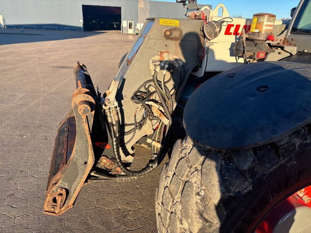 Teleskoplader typu CLAAS Scorpion 7055, Gebrauchtmaschine v Ribe (Obrázek 16)