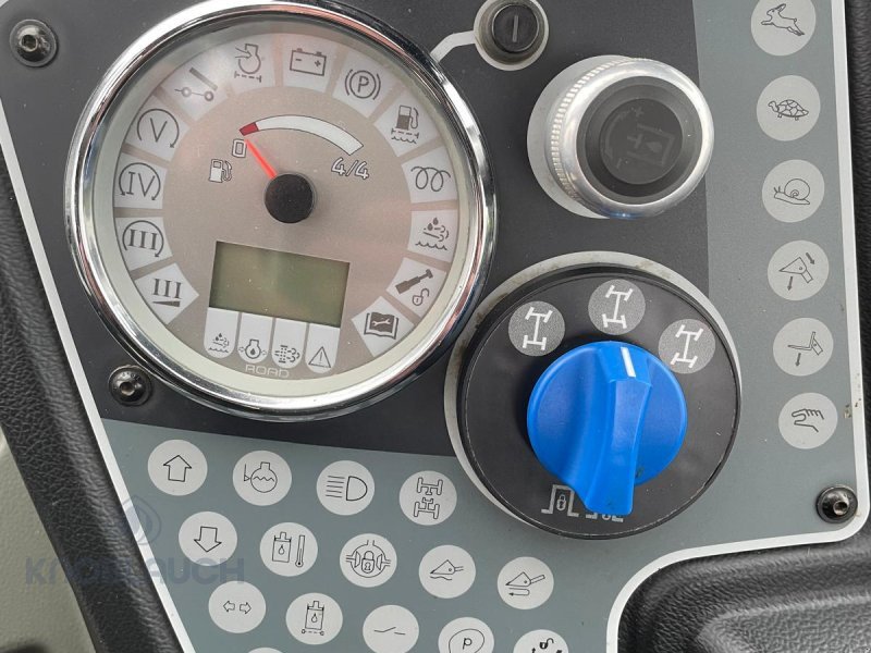 Teleskoplader of the type CLAAS Scorpion 7055, Gebrauchtmaschine in Stockach (Picture 10)