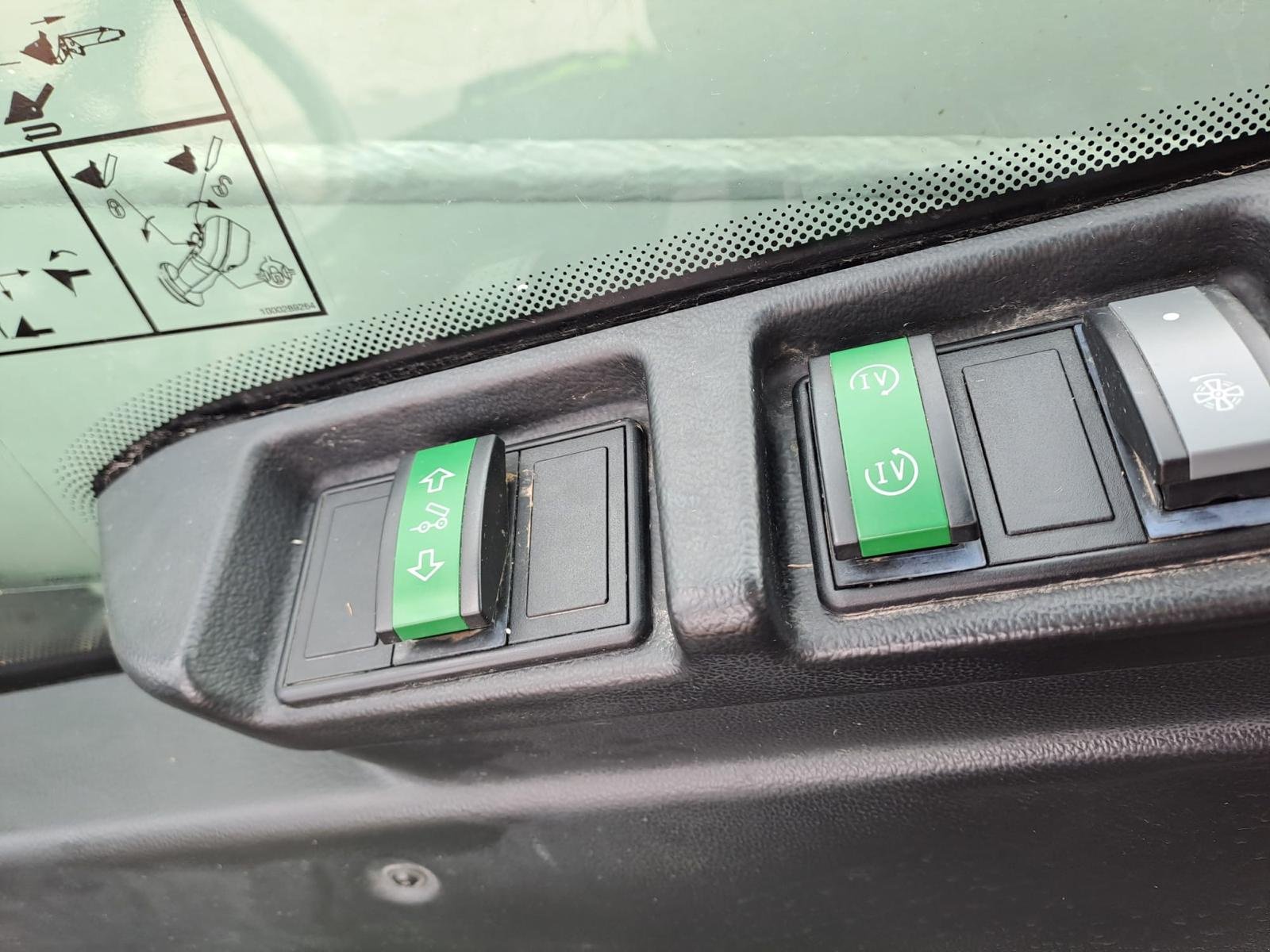 Teleskoplader des Typs CLAAS Scorpion 7055, Gebrauchtmaschine in Aislingen (Bild 8)