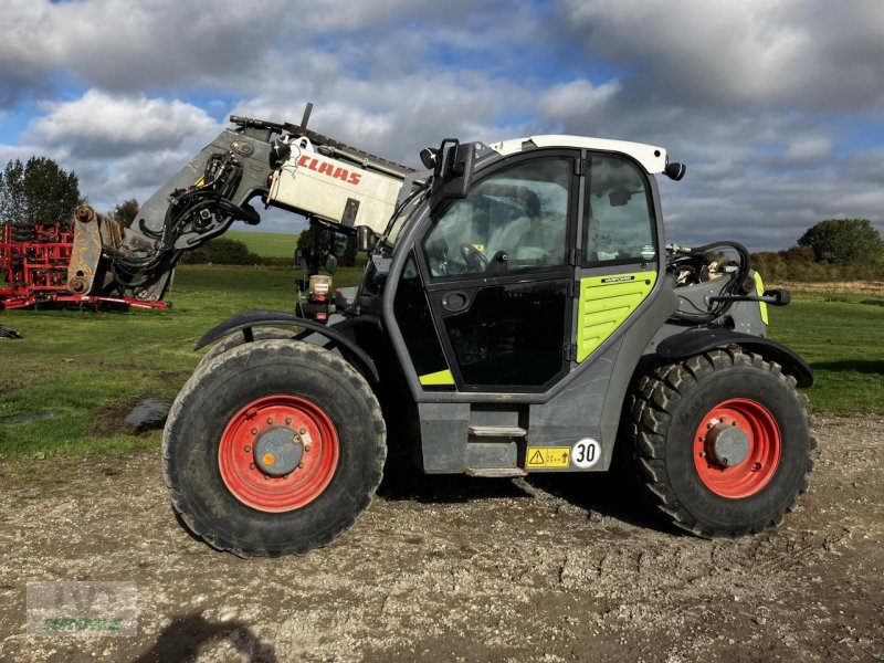 Teleskoplader des Typs CLAAS Scorpion 7055, Gebrauchtmaschine in Alt-Mölln (Bild 1)