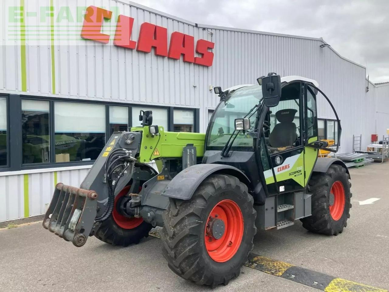 Teleskoplader tip CLAAS scorpion 732 vp t4f advanc, Gebrauchtmaschine in BLENDECQUES (Poză 1)