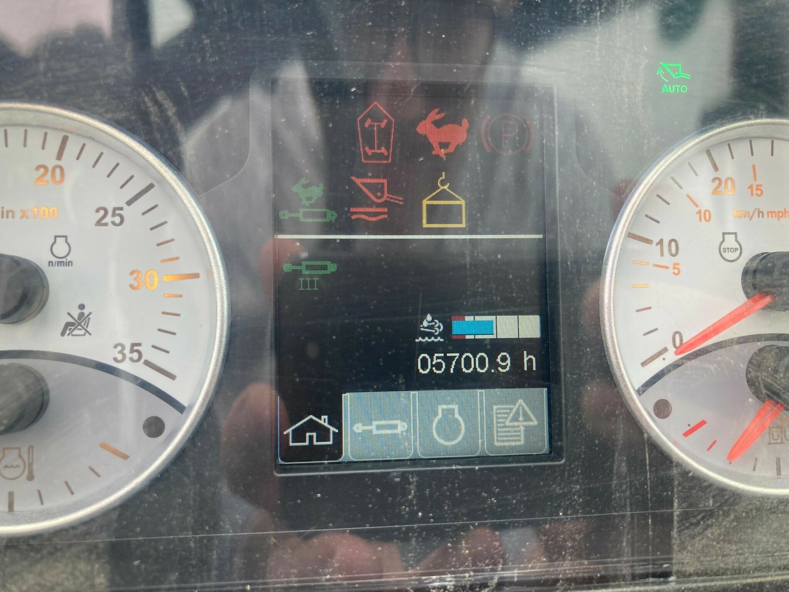 Teleskoplader of the type CLAAS SCORPION 732 VP T4F ADVANC, Gebrauchtmaschine in BLENDECQUES (Picture 10)