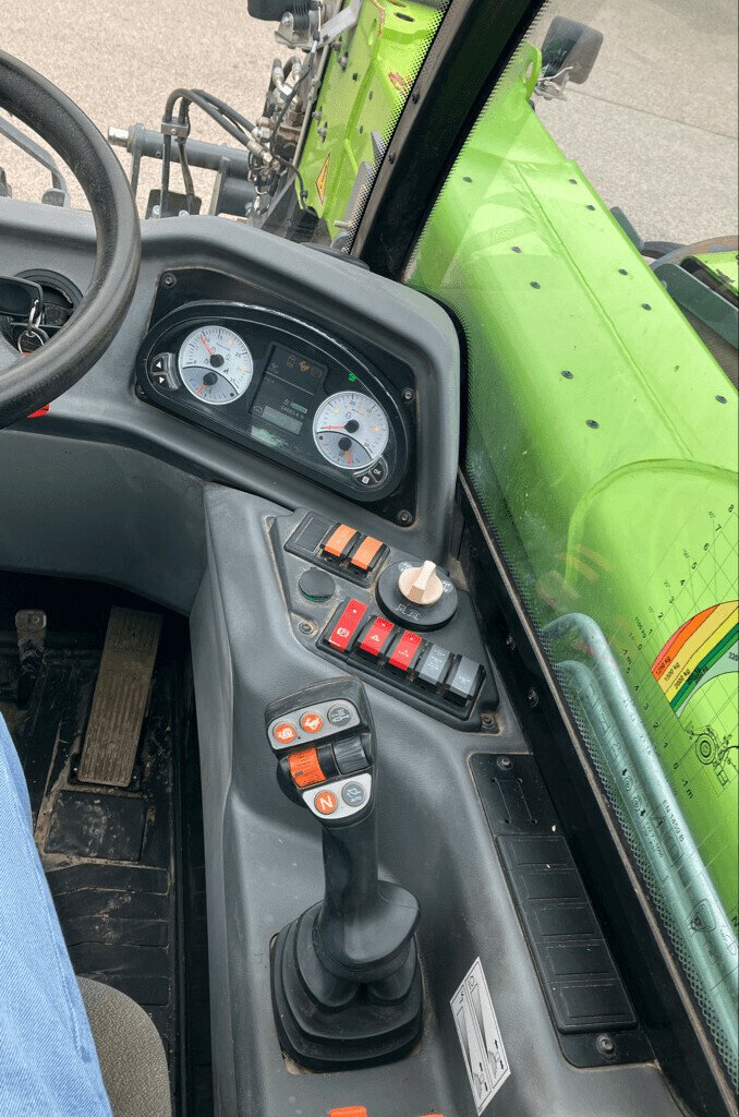 Teleskoplader of the type CLAAS SCORPION 732 VPWR ADVANCE, Gebrauchtmaschine in VAROIS & CHAIGNOT (Picture 8)