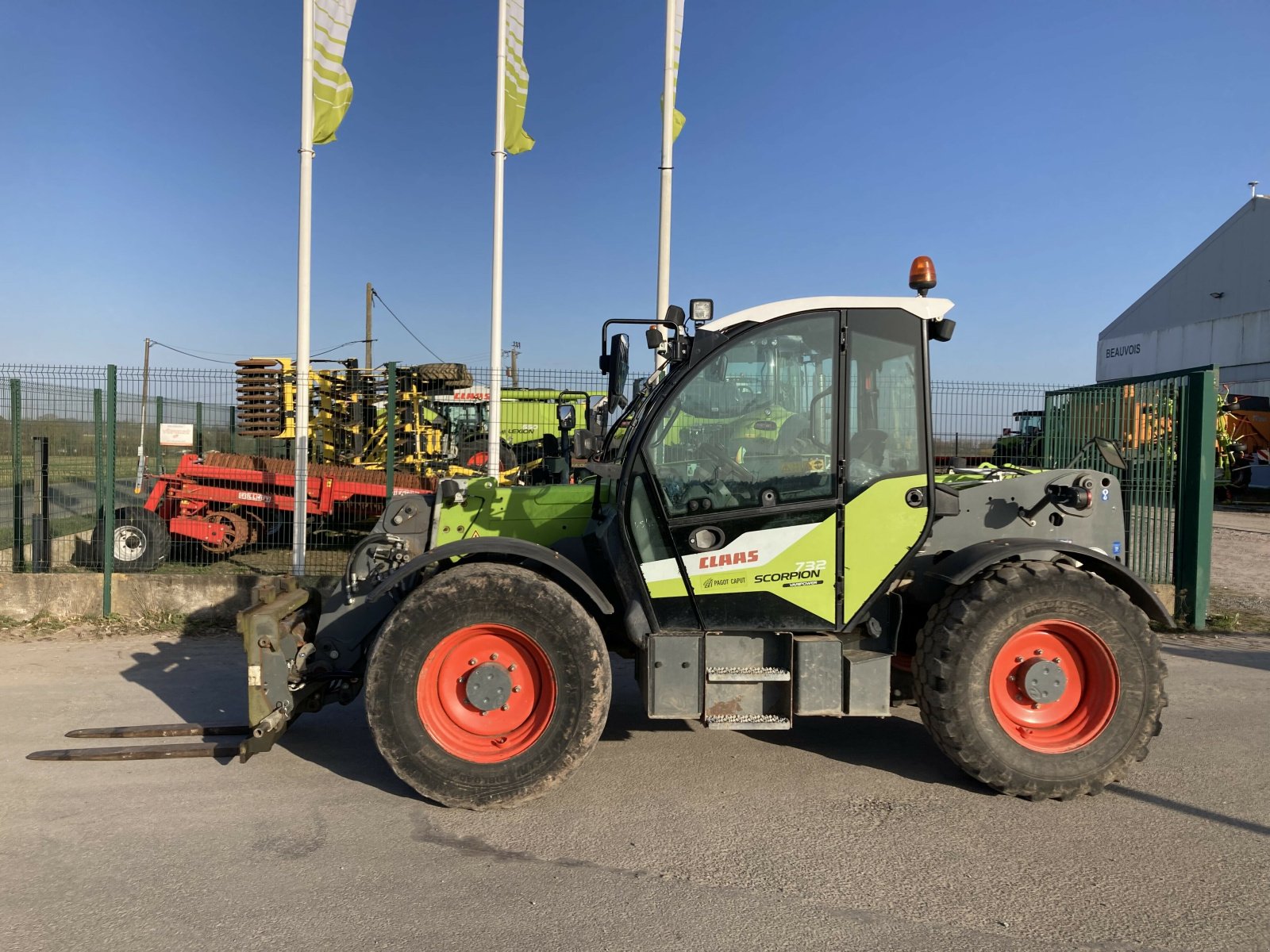 Teleskoplader typu CLAAS SCORPION 732 VPWR, Gebrauchtmaschine v BEAUVOIS (Obrázek 1)