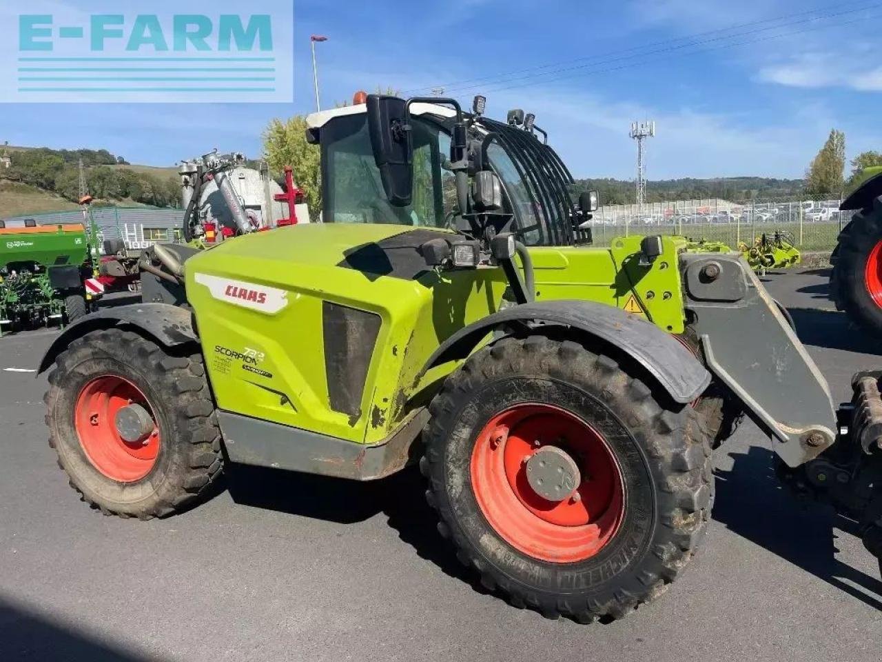 Teleskoplader typu CLAAS scorpion 732, Gebrauchtmaschine v SAINTE-GENEVIÈVE-SUR-ARGENCE (Obrázek 2)