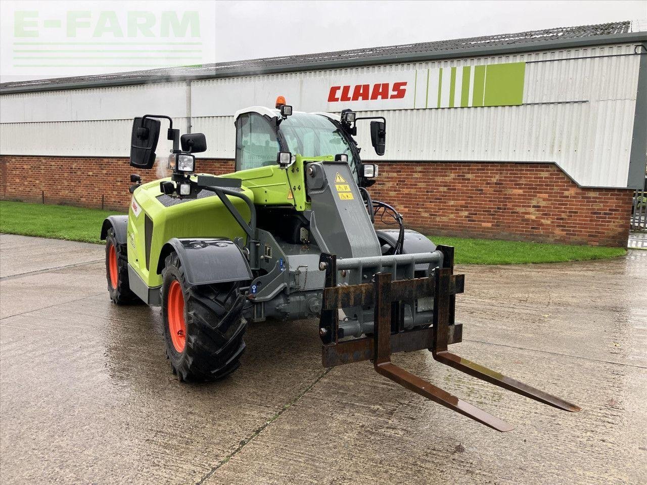 Teleskoplader tip CLAAS SCORPION 736 VP, Gebrauchtmaschine in WILBERFOSS, YORK (Poză 1)