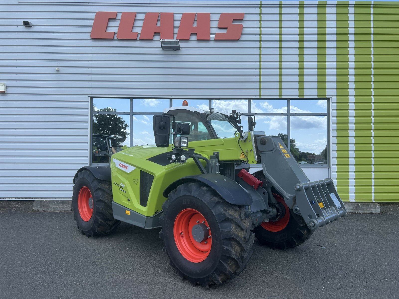 Teleskoplader του τύπου CLAAS SCORPION 736 VPWR S5 ADVANCE, Gebrauchtmaschine σε Gannat (Φωτογραφία 1)