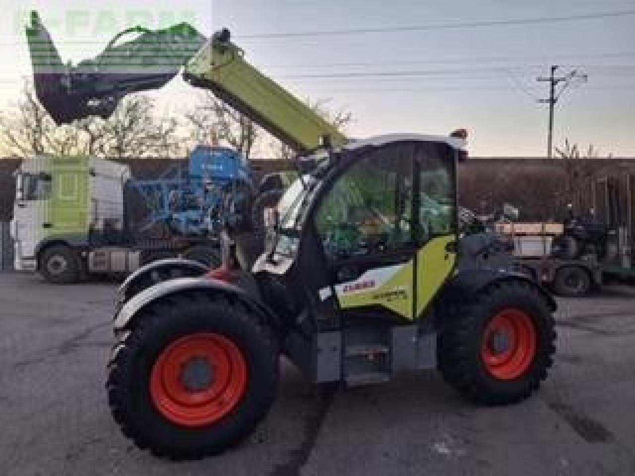 Teleskoplader of the type CLAAS SCORPION 736, Gebrauchtmaschine in WARTON, CARNFORTH (Picture 8)