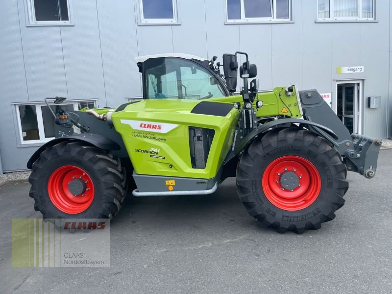 Teleskoplader des Typs CLAAS SCORPION 741 VARIPOWER 2 AVO25, Vorführmaschine in Hollfeld (Bild 5)