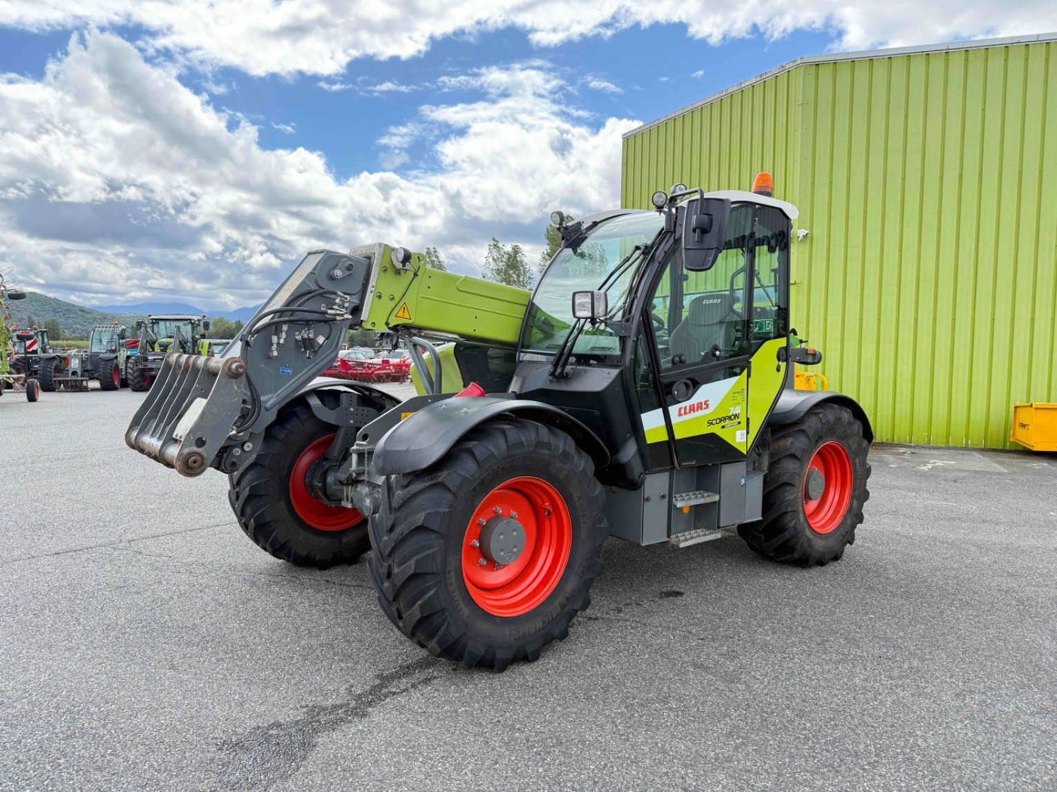 Teleskoplader typu CLAAS SCORPION 741 VARIPOWER, Gebrauchtmaschine v Aubiet (Obrázek 3)