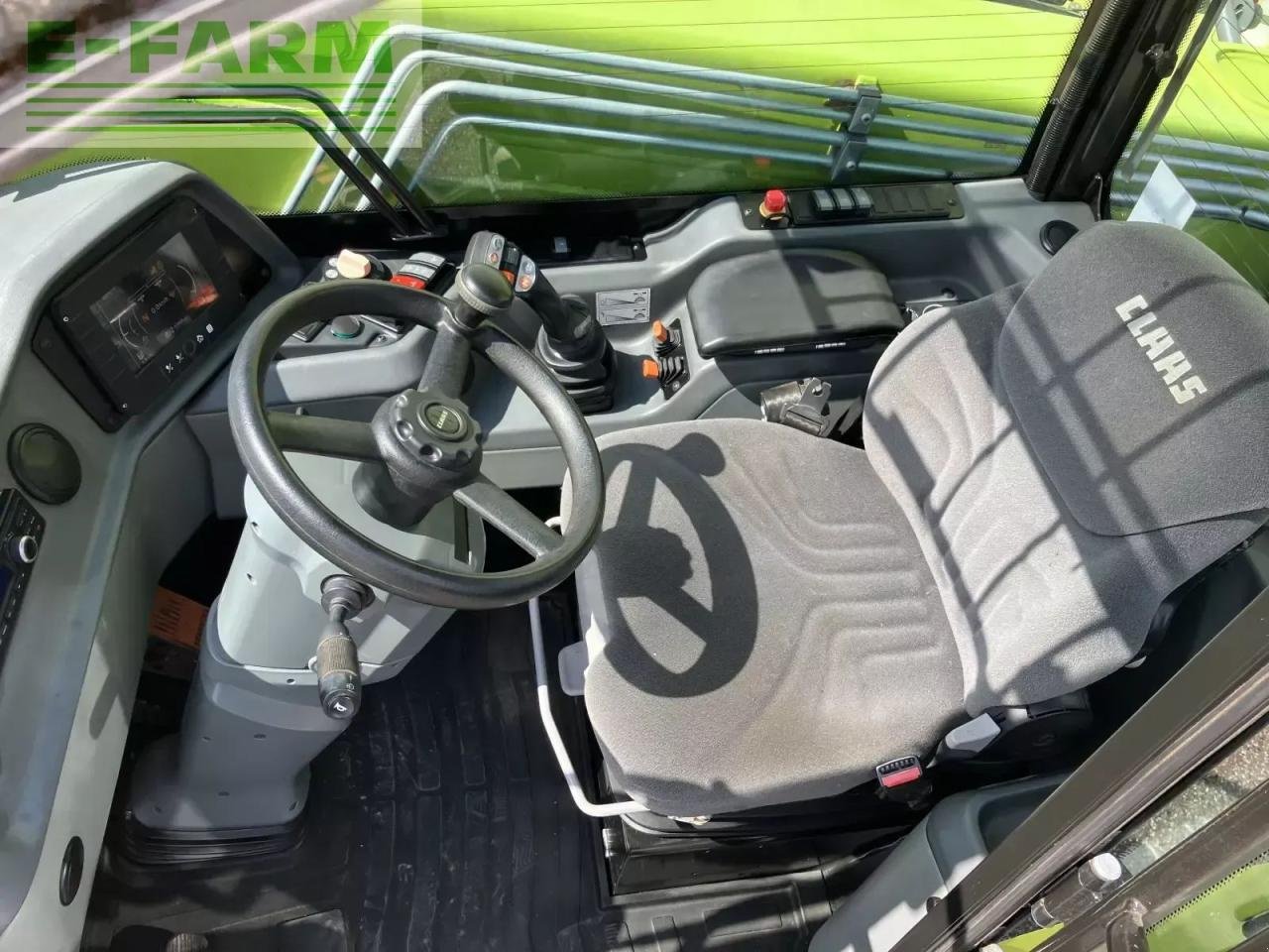 Teleskoplader typu CLAAS scorpion 741 vp, Gebrauchtmaschine v AILLAS (33 - GIRONDE) (Obrázek 6)