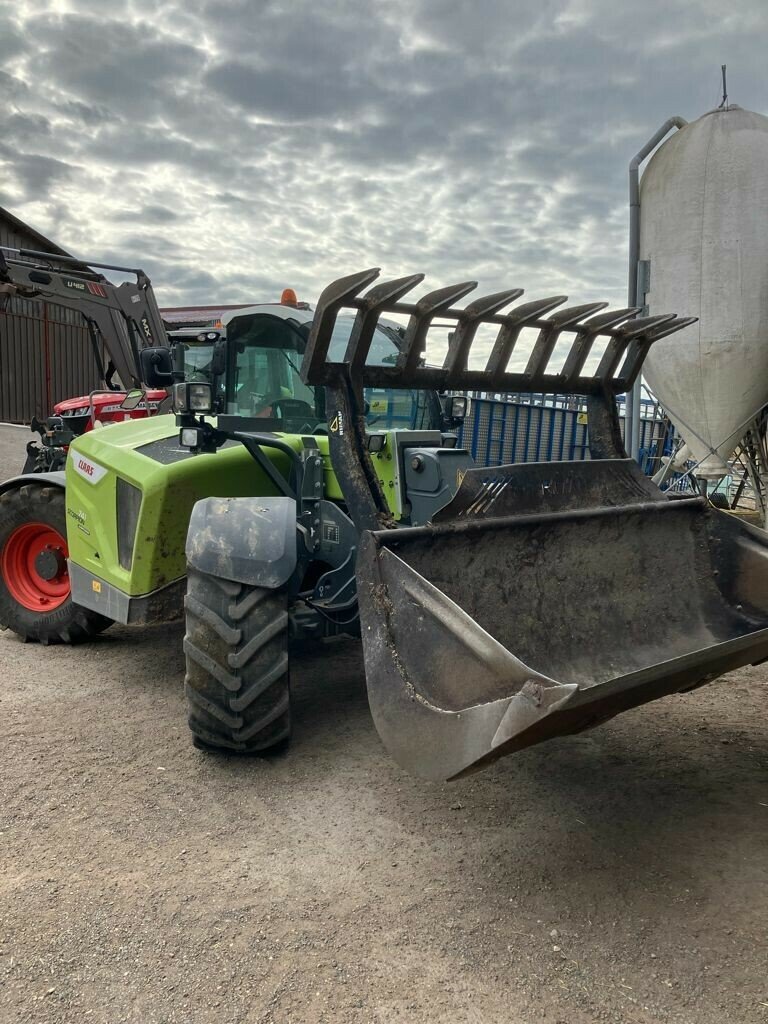 Teleskoplader tipa CLAAS SCORPION 741 VPWR S5 ADVANCE, Gebrauchtmaschine u AUTUN (Slika 2)