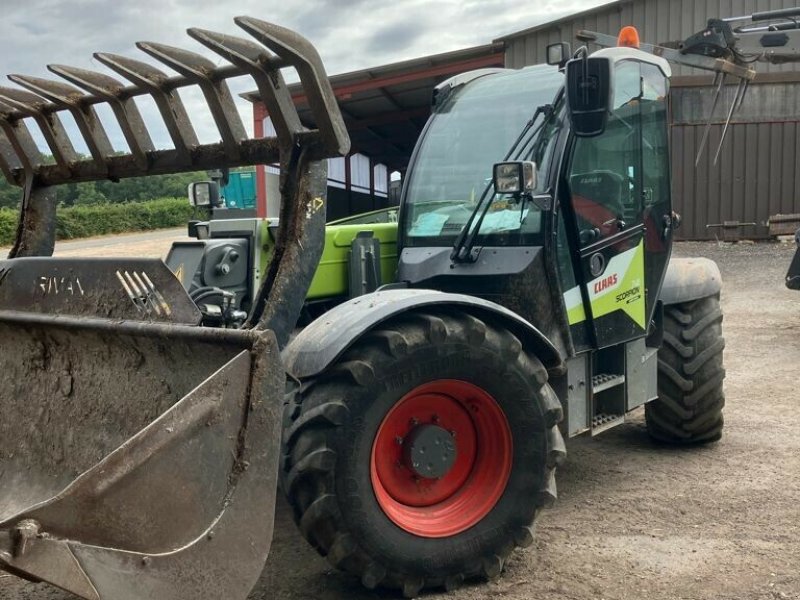 Teleskoplader tipa CLAAS SCORPION 741 VPWR S5 ADVANCE, Gebrauchtmaschine u AUTUN (Slika 1)