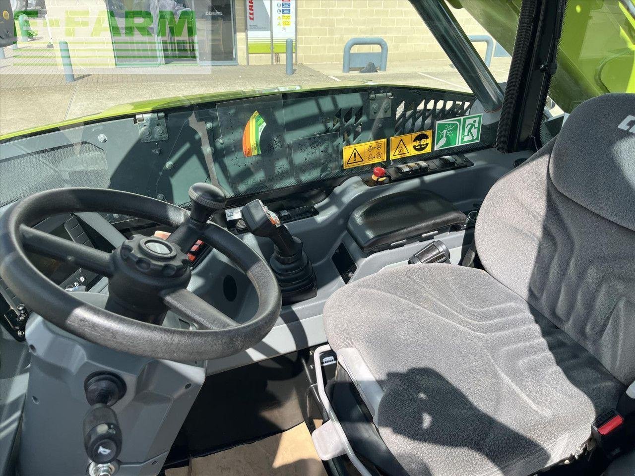 Teleskoplader του τύπου CLAAS SCORPION 741, Gebrauchtmaschine σε SUFFOLK (Φωτογραφία 10)