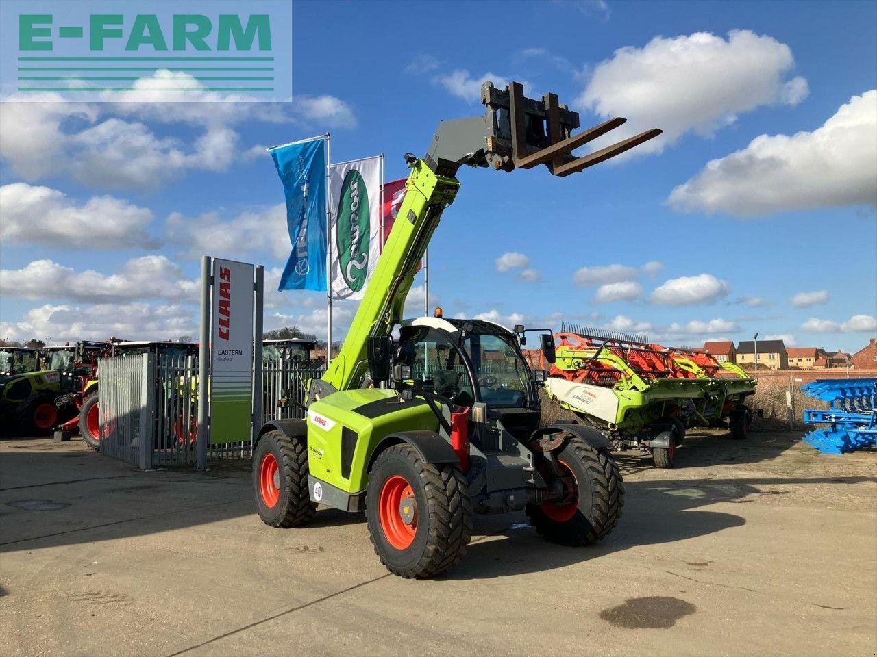 Teleskoplader of the type CLAAS SCORPION 746 VARIPOWER, Gebrauchtmaschine in RETFORD (Picture 3)