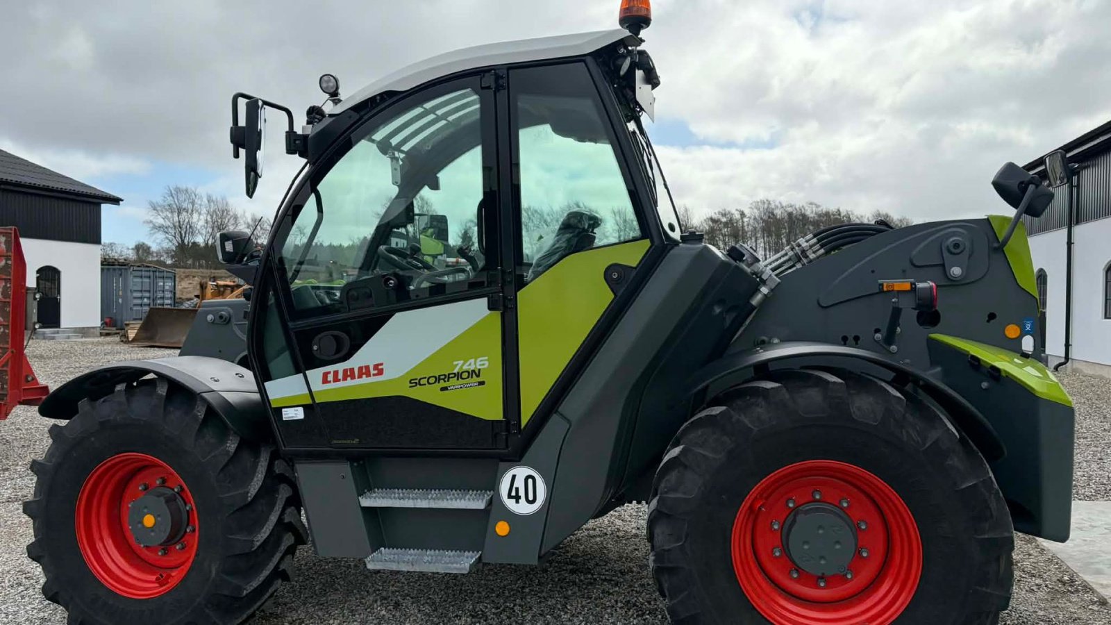 Teleskoplader of the type CLAAS Scorpion 746 Varipower, Gebrauchtmaschine in Mariager (Picture 10)