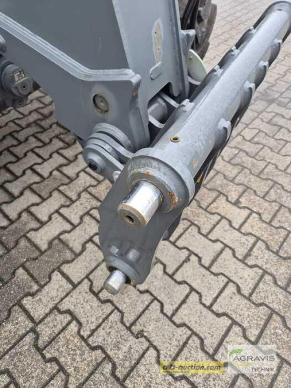 Teleskoplader des Typs CLAAS SCORPION 746 VARIPOWER, Neumaschine in Alpen (Bild 31)