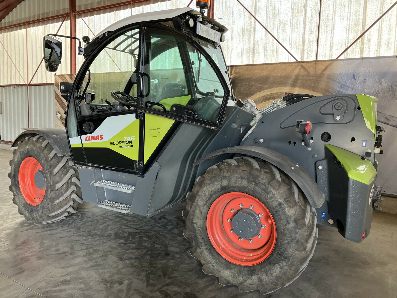 Teleskoplader typu CLAAS SCORPION 746 VP, Gebrauchtmaschine v AUTUN (Obrázek 8)